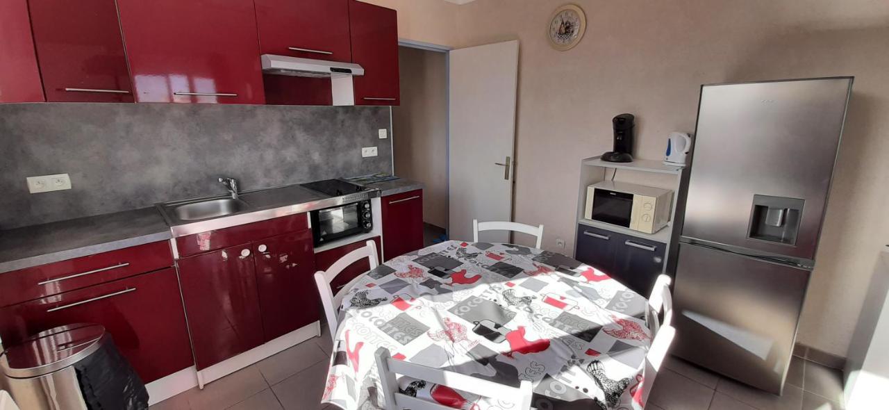 Le Miramar Appartement Face A La Mer - Balcon - Clim Saint-Cyprien  Eksteriør bilde